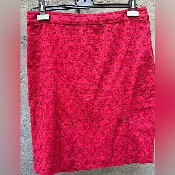 J. CREW THE PENCIL SKIRT ALLOVER COTTON DOILY LACE BURGUNDY RED SIZE 8 - Picture 8 of 10